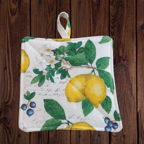 Handmade Quilted Potholder, Reversible Bee Gnomes and Lemon Hot Pad, Set of 2 - Picture 8 of 10